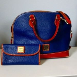 Dooney & Bourke large pebble grain zip zip satchel & matching continental wallet